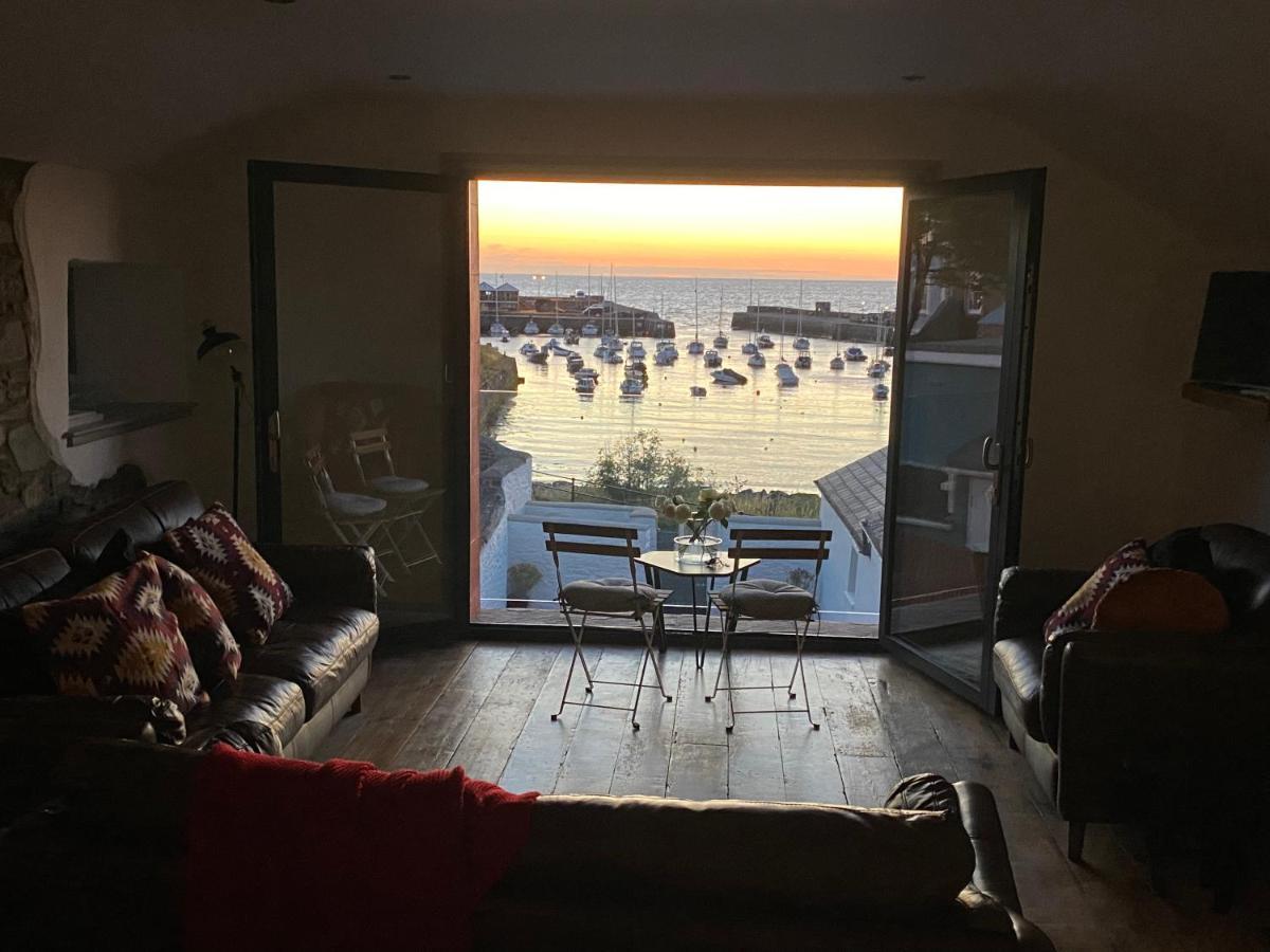 Aberaeron Island House - Panoramic Harbour Views Villa Exterior photo